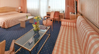 Classic Double Room, Balcony, Lake View