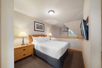 Premier Condo, 2 Bedrooms (Loft)