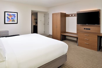 Standard Room, 1 King Bed