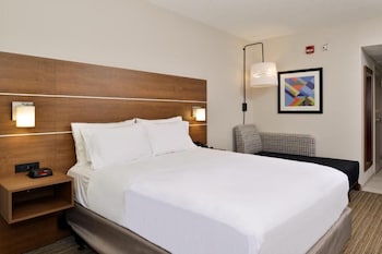 Standard Room, 1 Queen Bed, Accessible Bathtub (Mobility)