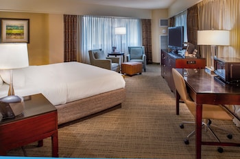 Standard Room, 1 King Bed, Corner
