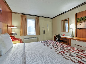 Standard Room, 1 King Bed, Non Smoking
