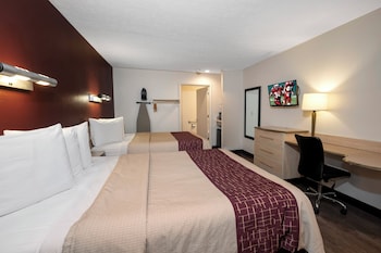 Deluxe Room, 2 Queen Beds, Non Smoking