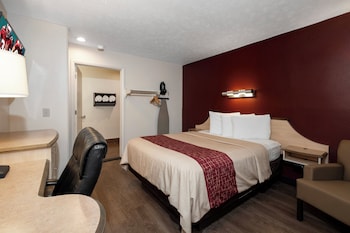 Deluxe Room, 1 Queen Bed, Non Smoking
