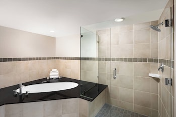 Executive Suite, 1 Bedroom (View)
