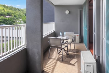 Suite, 2 Queen Beds, Balcony