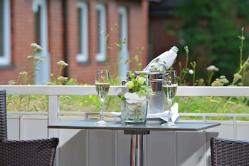 Premium Room, 1 Double Bed, Garden View (Quiet Location)