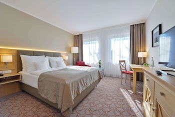 Premium Room, 1 Double Bed, Garden View (Quiet Location)