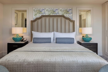 Terrace Suite with Castle View