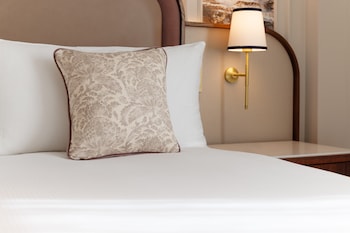 King Deluxe Room