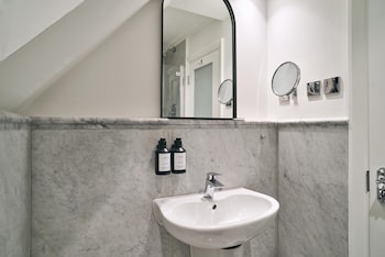 Superior Twin Room (Newly refurbished)