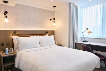 Double Room (Cosy, Newly refurbished)