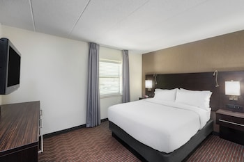 Family Room, Multiple Beds