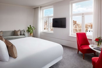 Canal View Suite