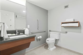 Suite, 1 Bedroom, Hearing Accessible