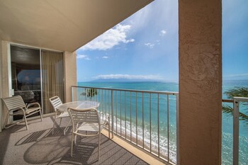Condo, 2 Bedrooms, Oceanfront