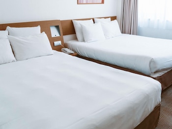 Standard Room, 2 Queen Beds