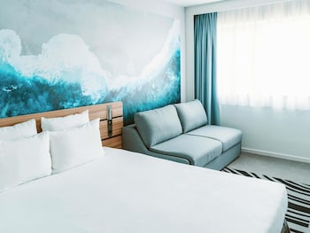 Standard Room, 1 Queen Bed with Sofa bed