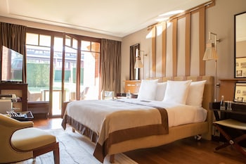 Superior Room, 1 King Bed