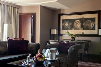 Deluxe Suite, 1 King Bed (Papyrus)