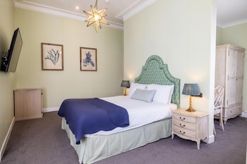 Suite, 1 King Bed, Non Smoking