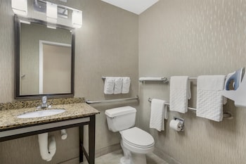 Standard Room, 1 Queen Bed, Accessible, Refrigerator & Microwave