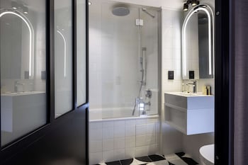 Superior Room, 2 Twin Beds, Non Smoking