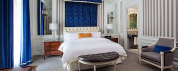 Deluxe Room, 1 King Bed (Butler Service Included)