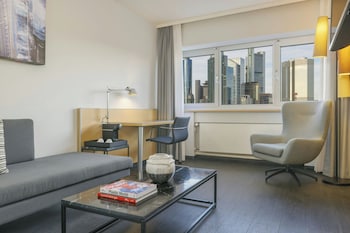 Junior Suite, 1 King Bed