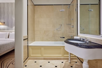 Room, 1 King Bed