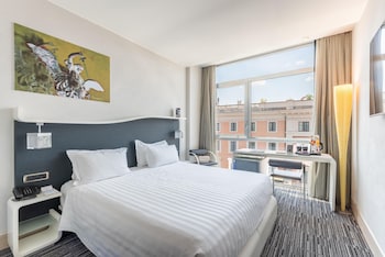 Comfort Room, 1 King Bed, Smoking (Twin bed on request)