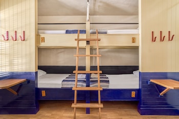 Private Quad Room