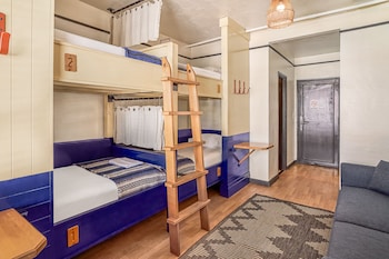 Private Quad Room