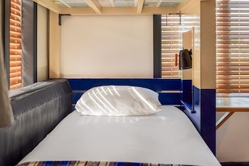 Private Quad Room