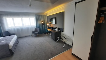Premium Room, 1 Queen Bed, Sea View