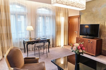 Superior Suite