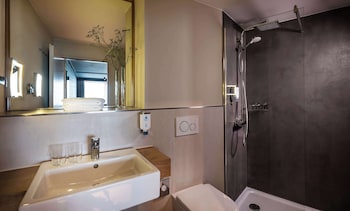 Deluxe Room, 1 Double Bed, Balcony (Cozy Sitting Corner)