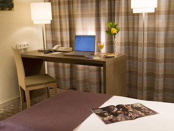 Standard Room, 2 Twin Beds