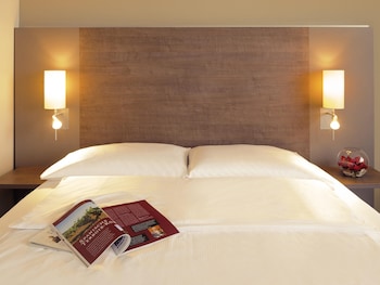 Standard Room, 1 Double Bed