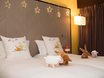 Little Prince connecting room