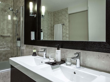 Junior Suite, 1 King Bed (1 coin salon)