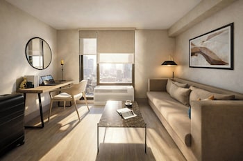 Deluxe Room (Park and Fly, Smoke Free)