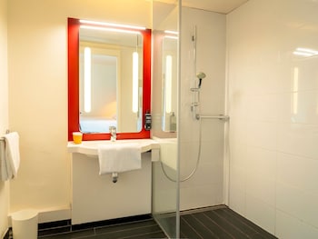 Standard Room, 1 Double Bed, Accessible