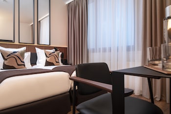 Double Cosy Room
