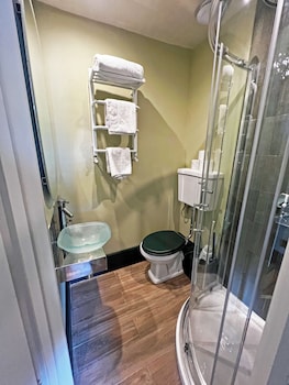 Riverview Single Room