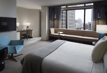 Premier Room, 1 King Bed