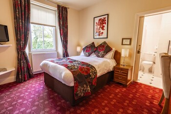 Standard Country Double with Ensuite