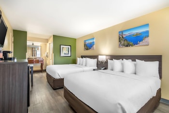 Standard Room, 2 Queen Beds, Non Smoking