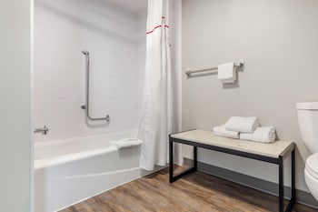 Deluxe Room, 1 King Bed, Accessible, Non Smoking