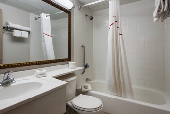 Suite, 1 King Bed, Non Smoking